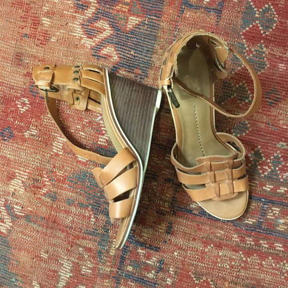 Great condition! Dolce Vida wedges, cognac - Picture 2 of 6
